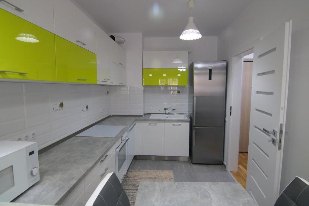 Hotel Platinia Cluj-Napoca Exterior photo A modern kitchen